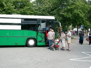 Gefangenentransportbus der Justizvollzugsanstalt Oldenburg
