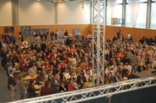 Kunst hinter Gittern mit Innenwelten und Fury in the Slaughterhouse